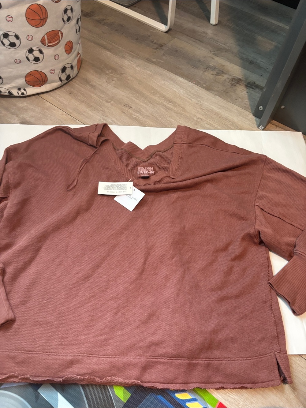 American Eagle Outfitters Women's V-Neck Sweater - Dusty Rose